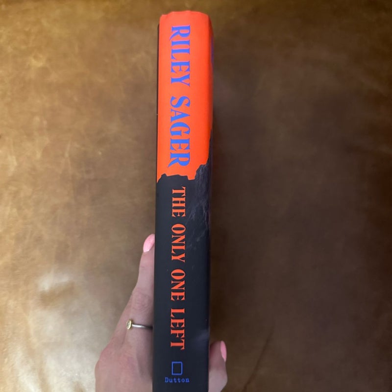 The Only One Left Signed Riley Sager barnes and noble exclusive