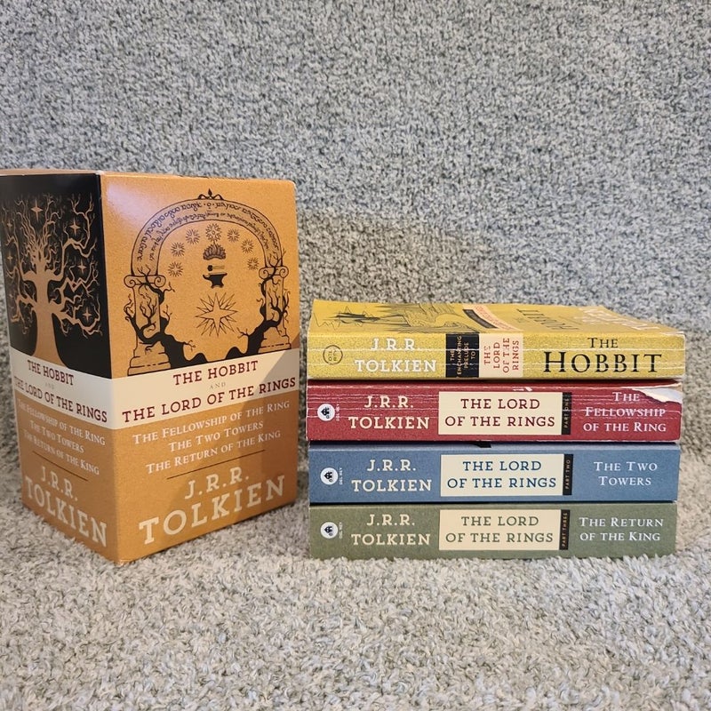 J. R. R. Tolkien 4-Book Boxed Set: the Hobbit and the Lord of the Rings
