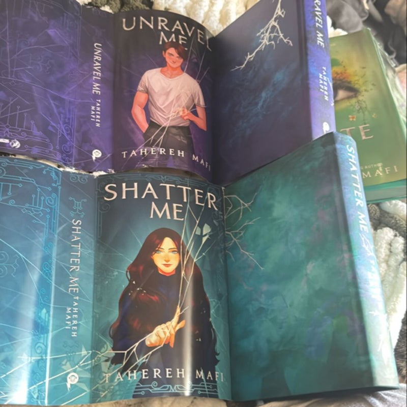 Shatter Me Series: Run One- Fairyloot UNSIGNED