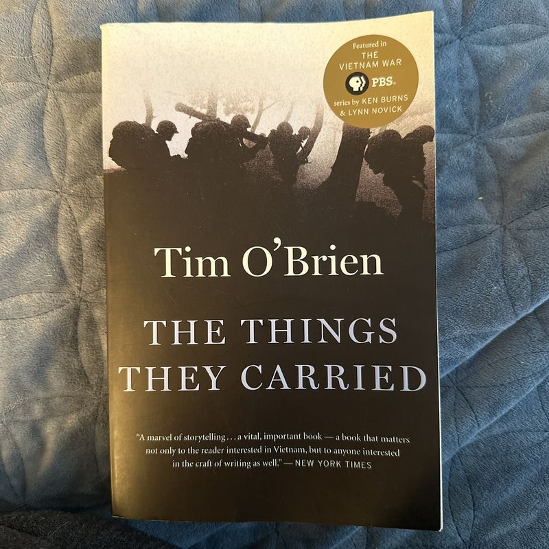 The Things They Carried by Tim O'Brien, Paperback