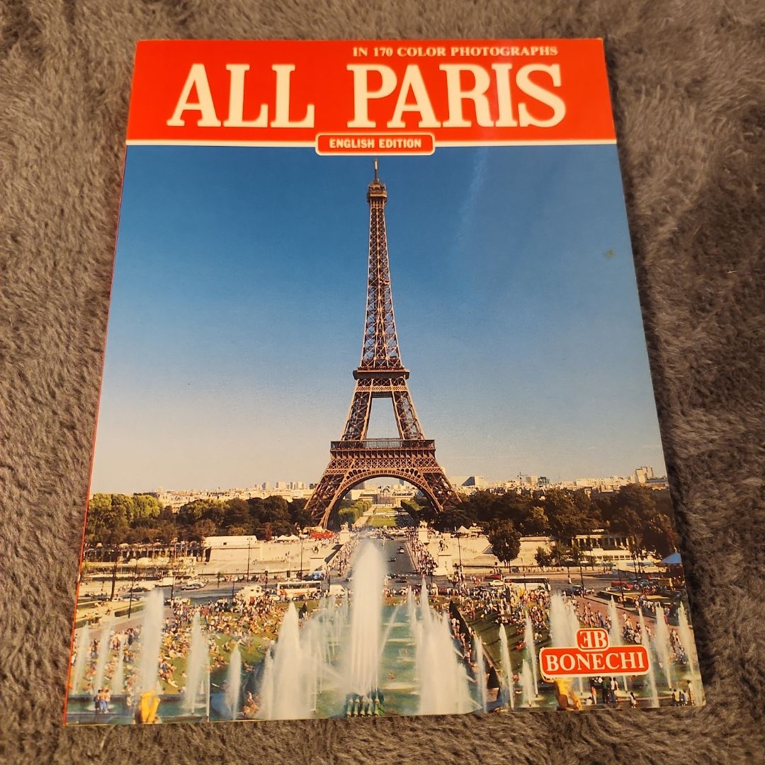 Golden Book of Paris