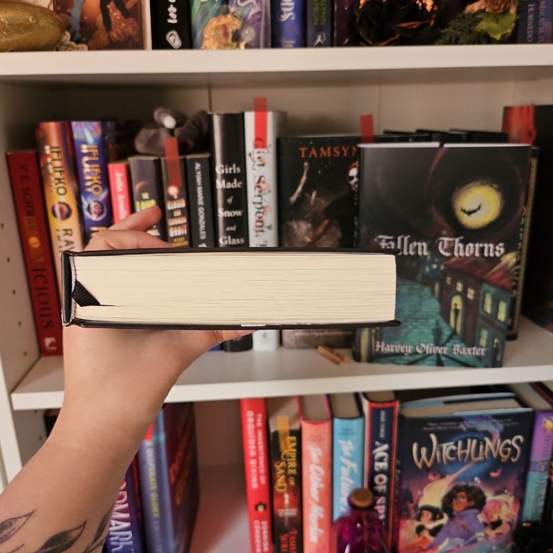 Fallen Thorns (Fox & Wit Exclusive)