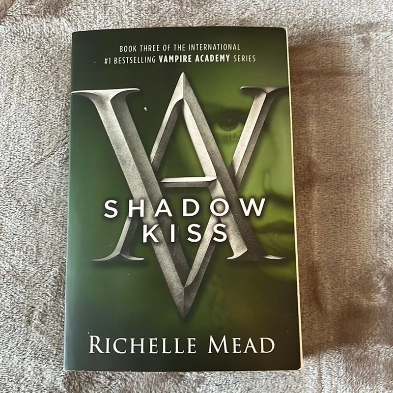 Shadow Kiss