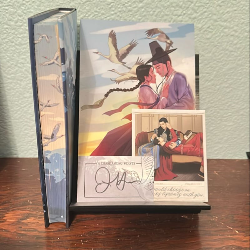 A Crane Among Wolves by June Hur, Hardcover Pangobooks