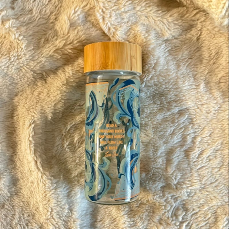 Lisa See glass water bottle (Illumicrate exclusive)