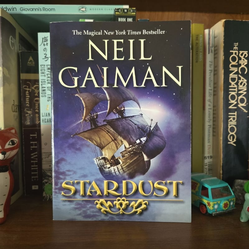 Stardust by Neil Gaiman, Paperback | Pangobooks