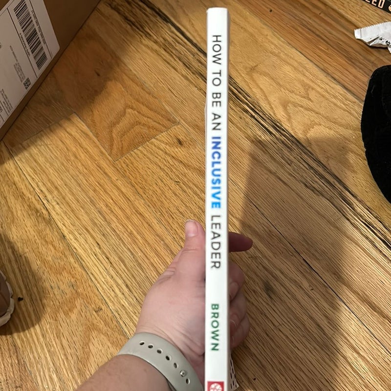 How to Be an Inclusive Leader by Jennifer Brown, Paperback | Pangobooks