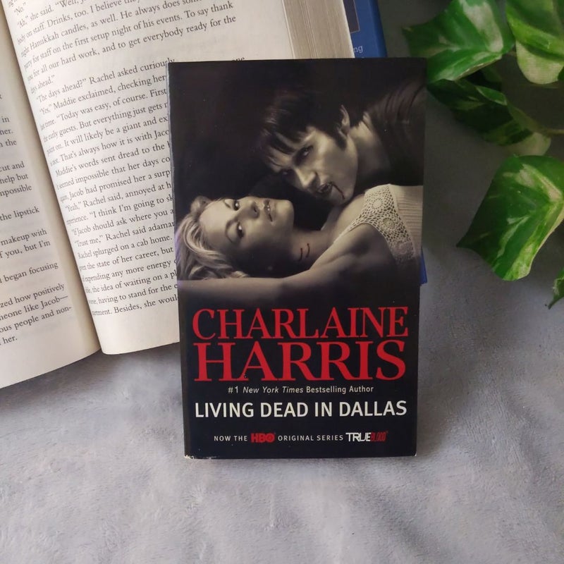 Sookie Stackhouse Box Set (Books 1–3: Dead Until Dark, Living Dead in Dallas, and Club Dead)