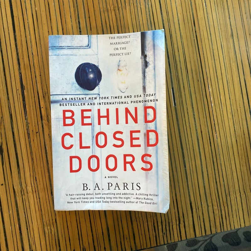 Behind Closed Doors by B. A. Paris Paperback Pangobooks