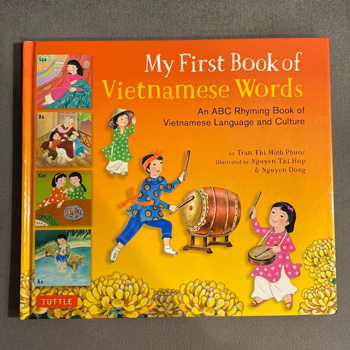 My First Book of Vietnamese Words by Phuoc Thi Minh Tran