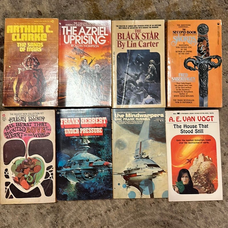 Lot of 8 sci-fi
