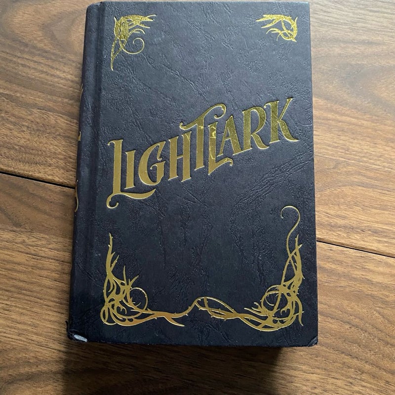 Lightlark (Book 1) - Hardback w/o Dustcover