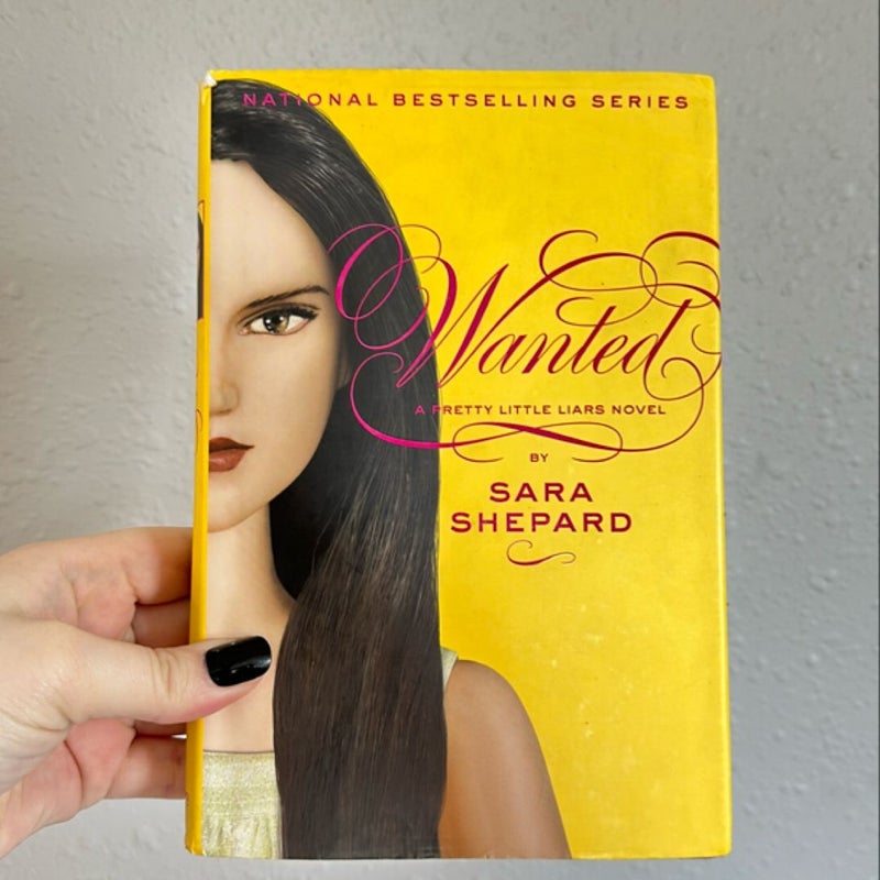 Pretty Little Liars #8: Wanted