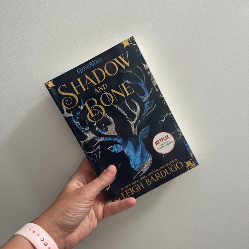 The Shadow and Bone Trilogy Boxed Set