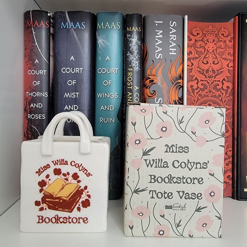 FBAA Bookish Box Willa Colyn's Bookstore Tote Vase