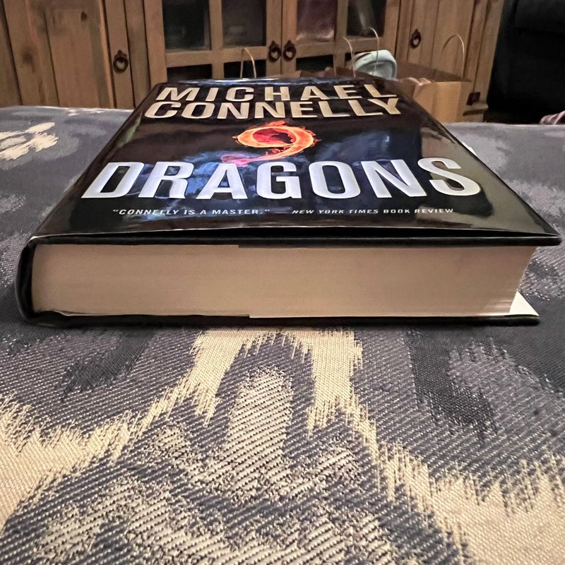 Nine Dragons (LARGE PRINT)