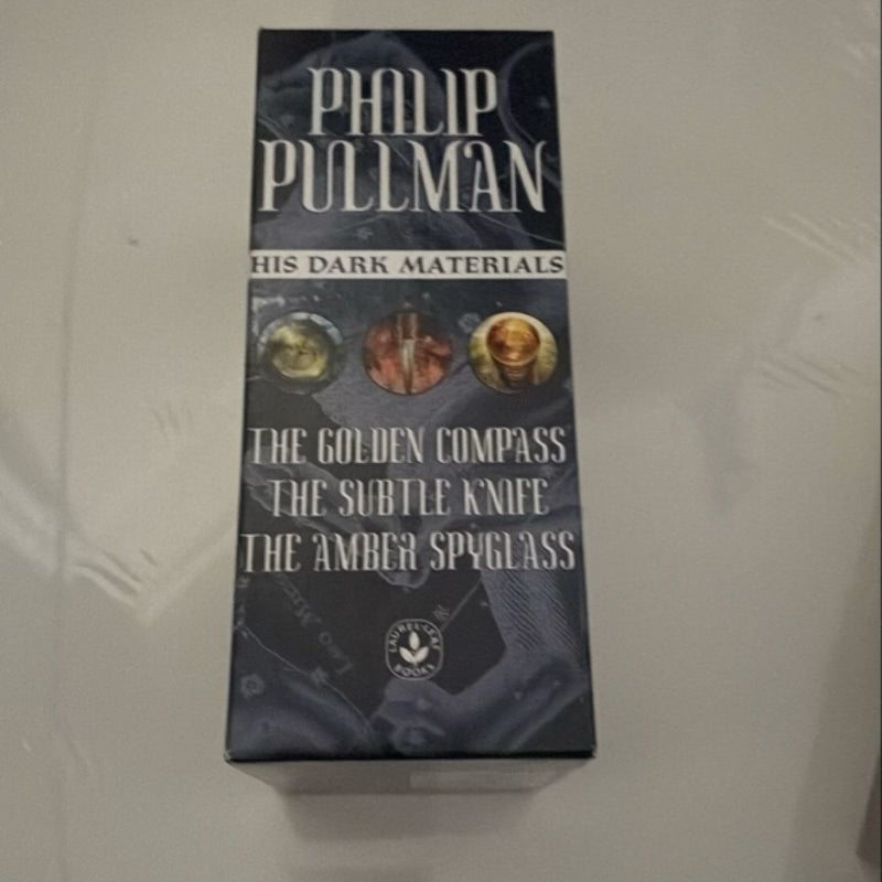 His Dark Materials 3-Book Mass Market Paperback Boxed Set