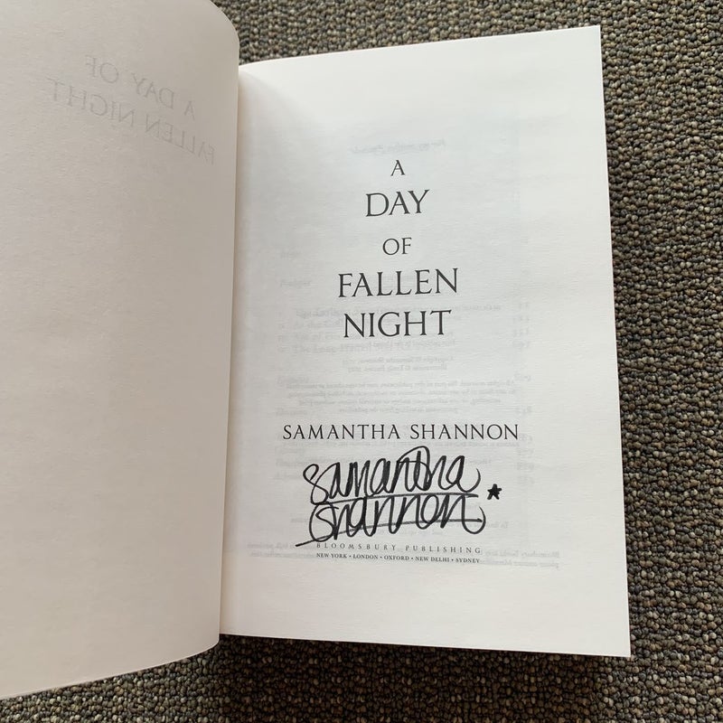 A Day of Fallen Night (SIGNED Barnes & Noble Exclusive Edition)