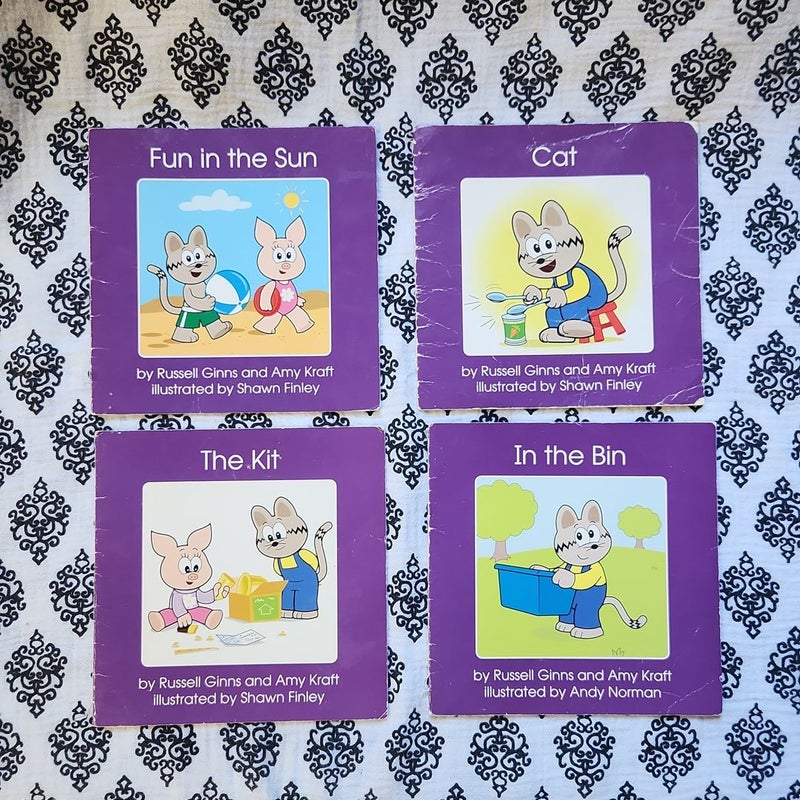 Set of 8 Hooked on Phonics Books