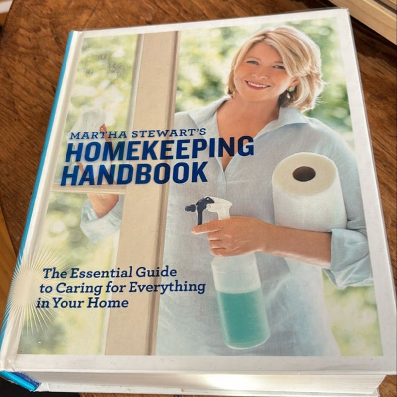 Martha Stewart's Homekeeping Handbook