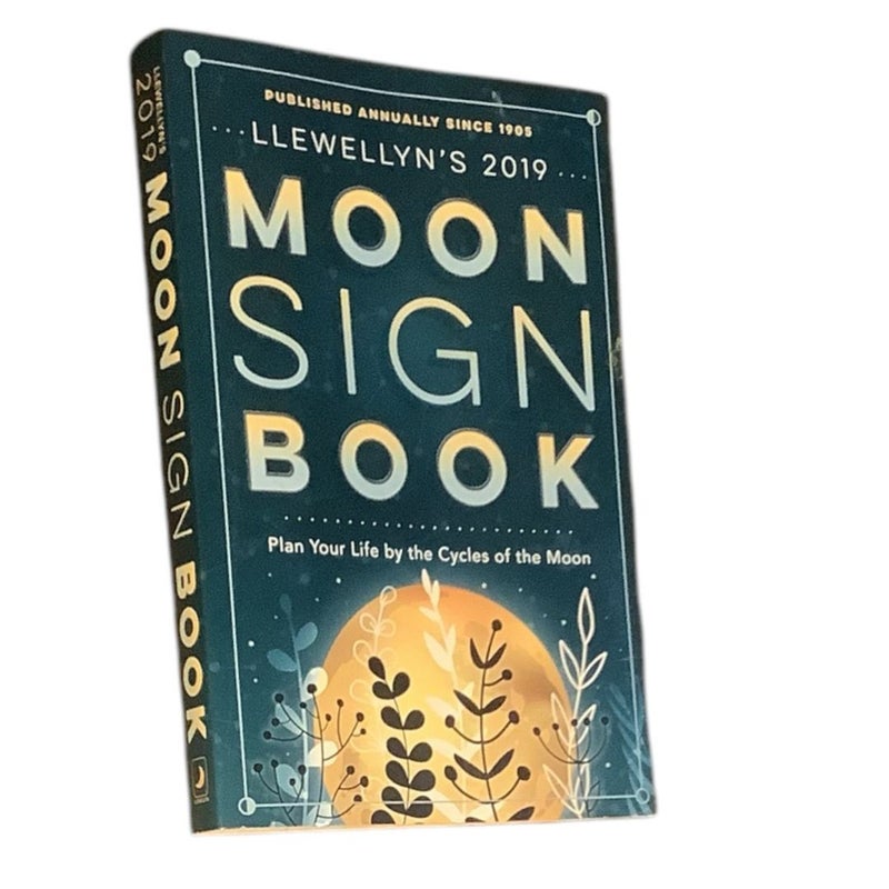 Llewellyn's 2019 Moon Sign Book