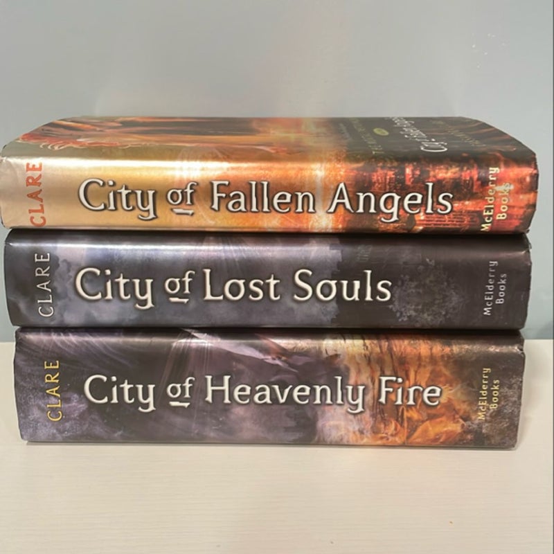 City of Fallen Angels,lost souls,heavenly fire