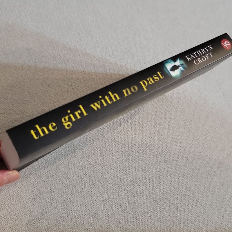 The Girl with No Past