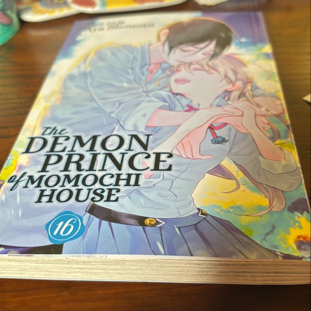 The Demon Prince of Momochi House, Vol. 16