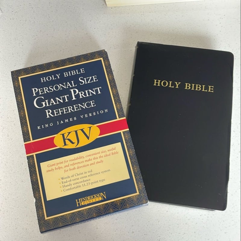 KJV Personal Size Giant Print Reference Bible, Value Edition