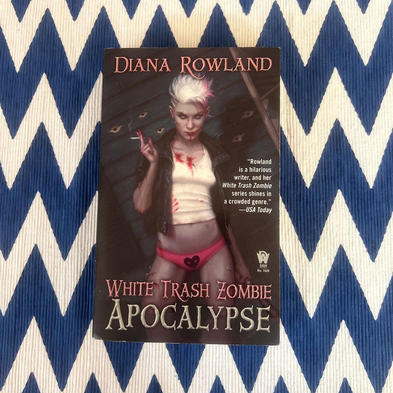 Even White Trash Zombies Get the Blues by Diana Rowland: 9780756407506 |  : Books