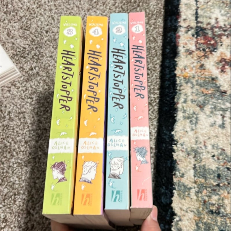 Heartstopper #1-4 Box Set