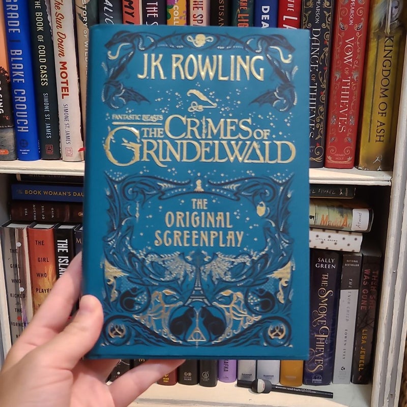 Fantastic Beasts: The Crimes of Grindelwald : the Original Screenplay [Book]