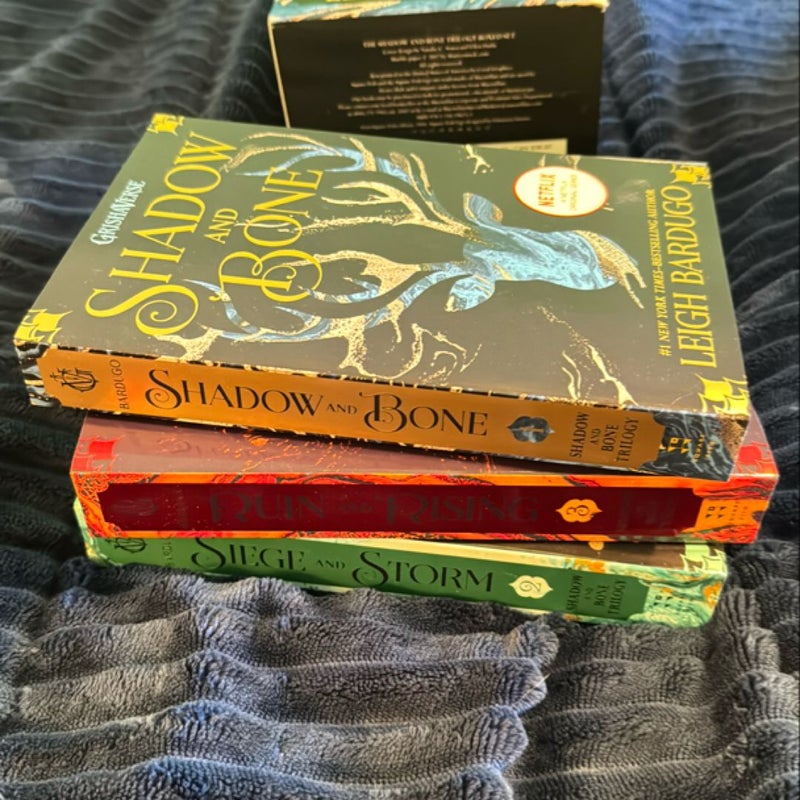 The Shadow and Bone Trilogy Boxed Set