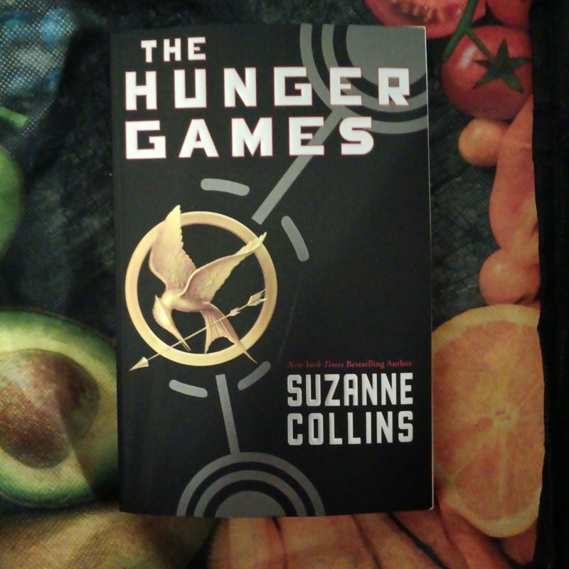 The Hunger Games by Suzanne Collins, Paperback | Pangobooks