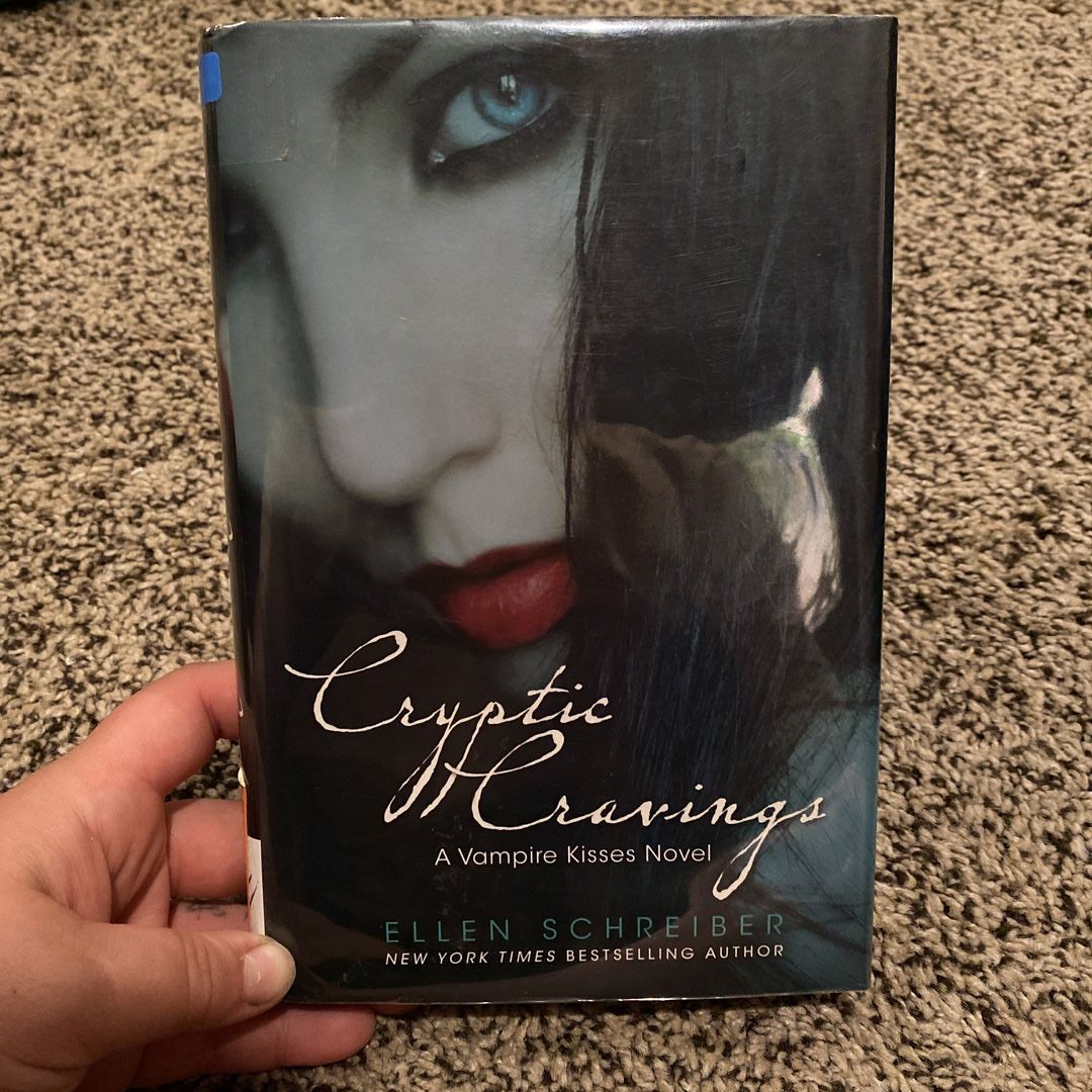 Vampire Kisses 8: Cryptic Cravings