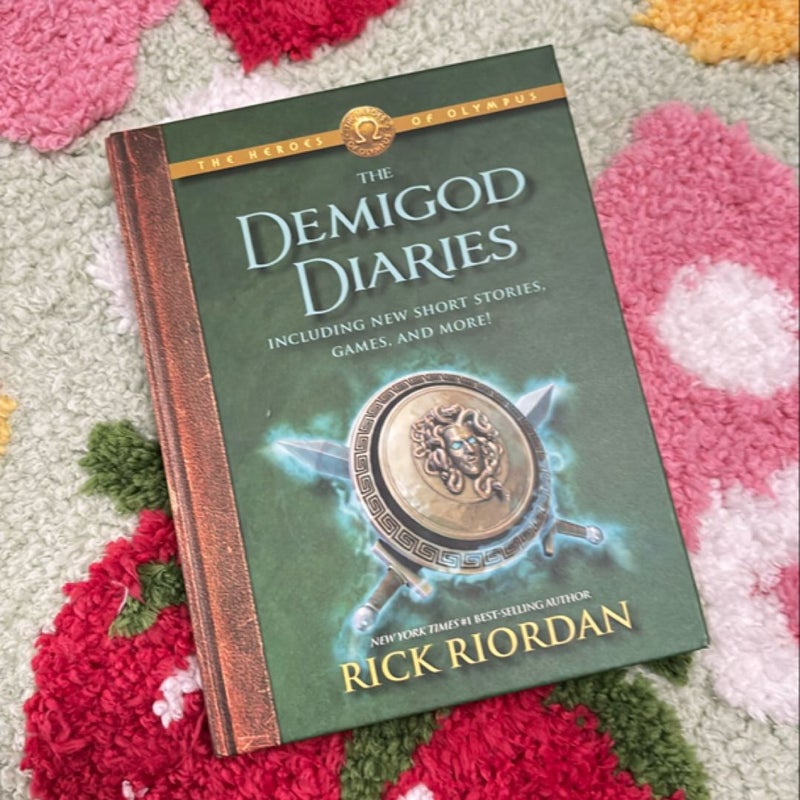 The Heroes of Olympus the Demigod Diaries (the Heroes of Olympus, Book 2)