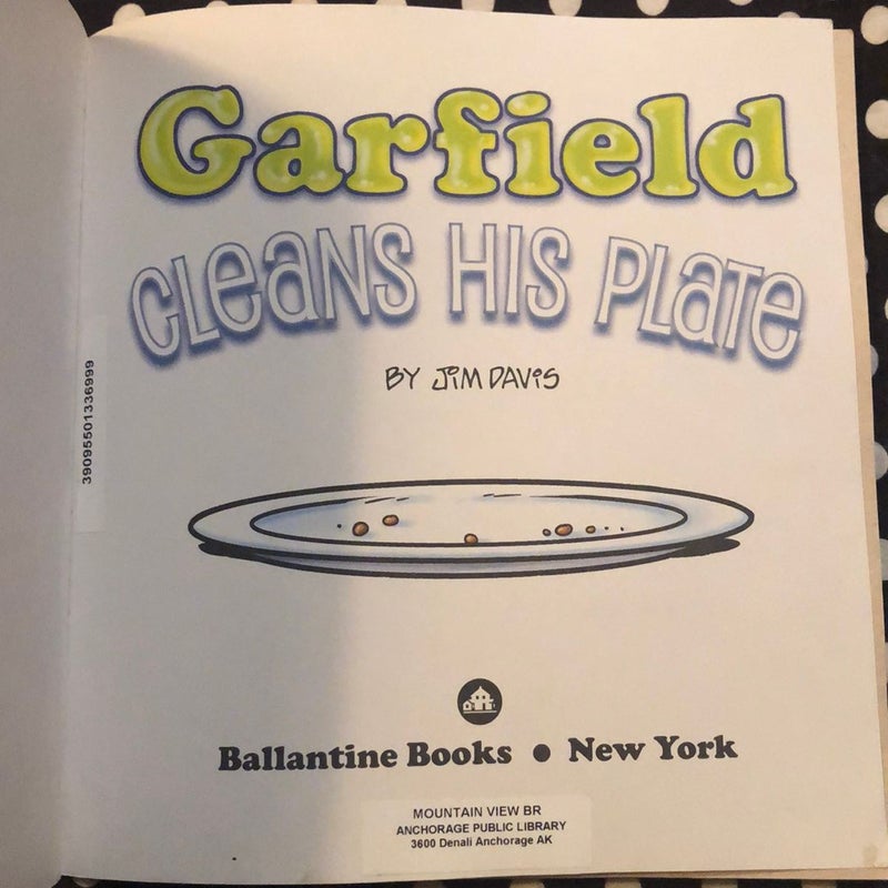 Garfield Cleans His Plate