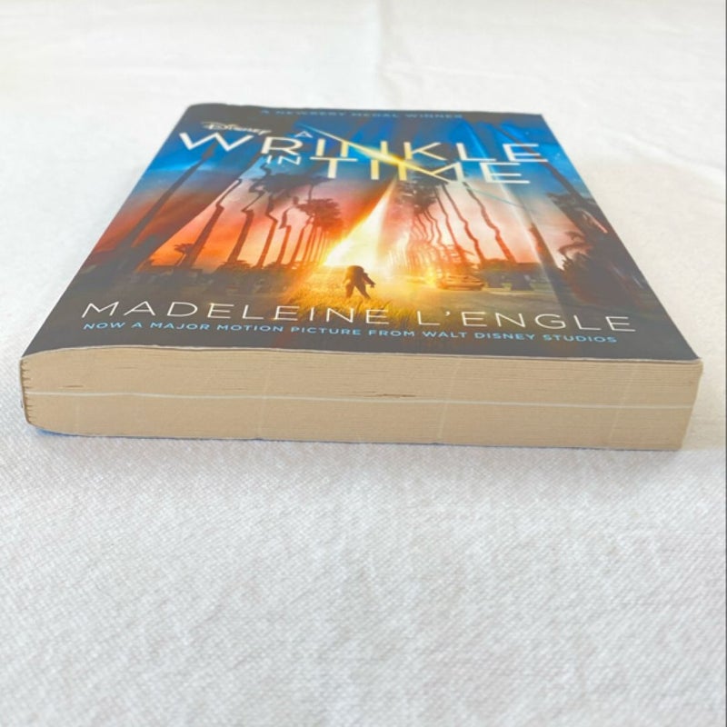 A Wrinkle in Time Movie Tie-In Edition