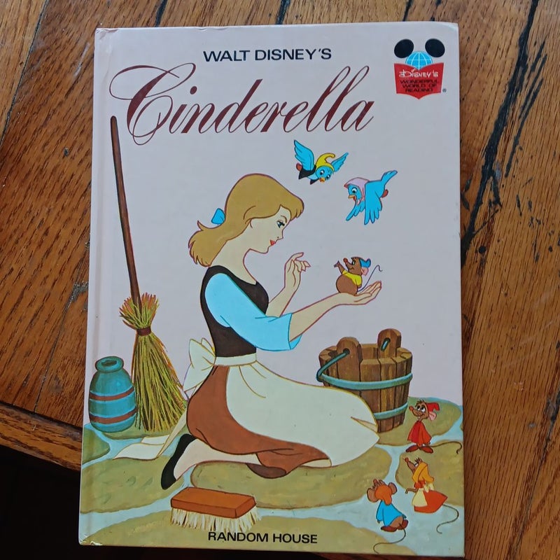 Cinderella (Diamond) Step into Reading (Disney Princess)