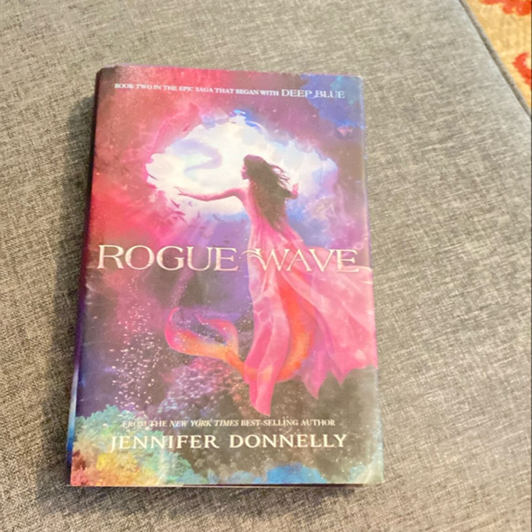 Waterfire Saga, Book Two Rogue Wave (Waterfire Saga, Book Two)