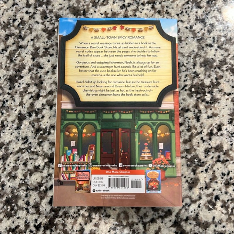 The Cinnamon Bun Book Store (Dream Harbor, Book 2)