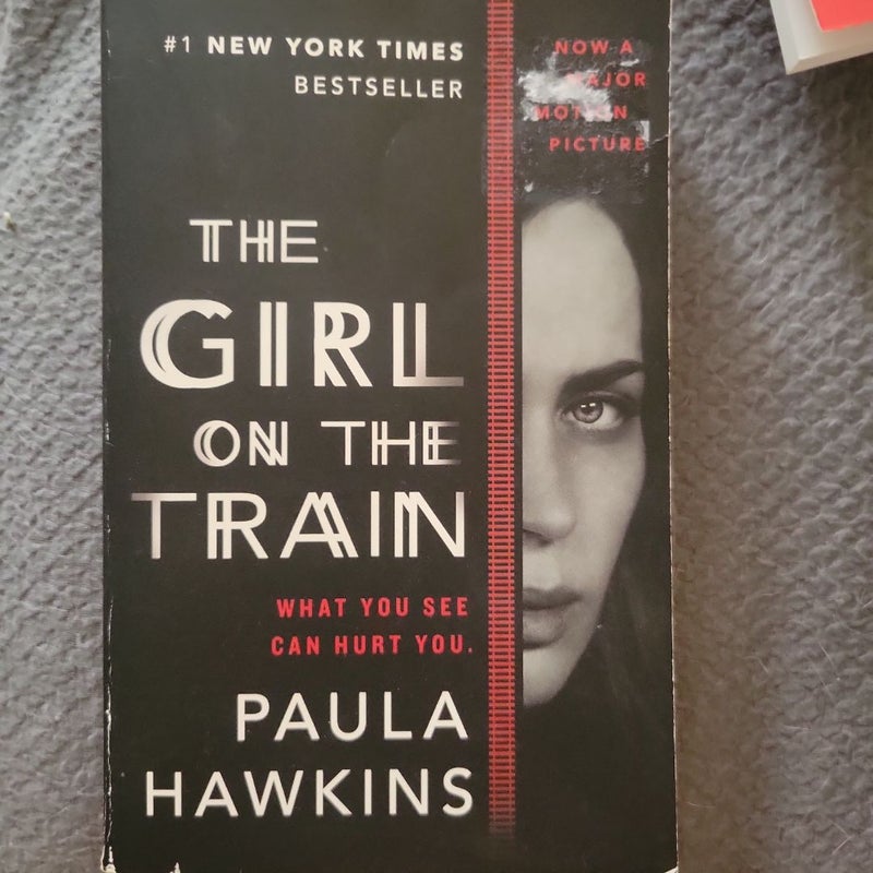 The Girl on the Train (Movie Tie-In)