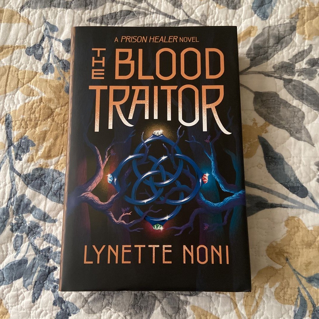 The Blood Traitor by Lynette Noni, Paperback