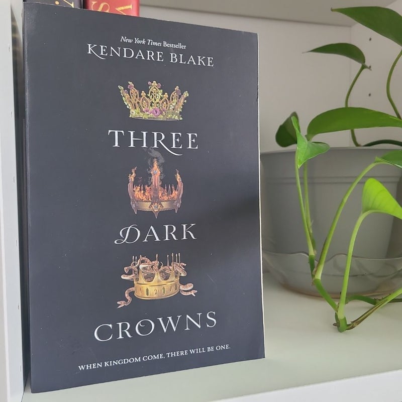 Three Dark Crowns