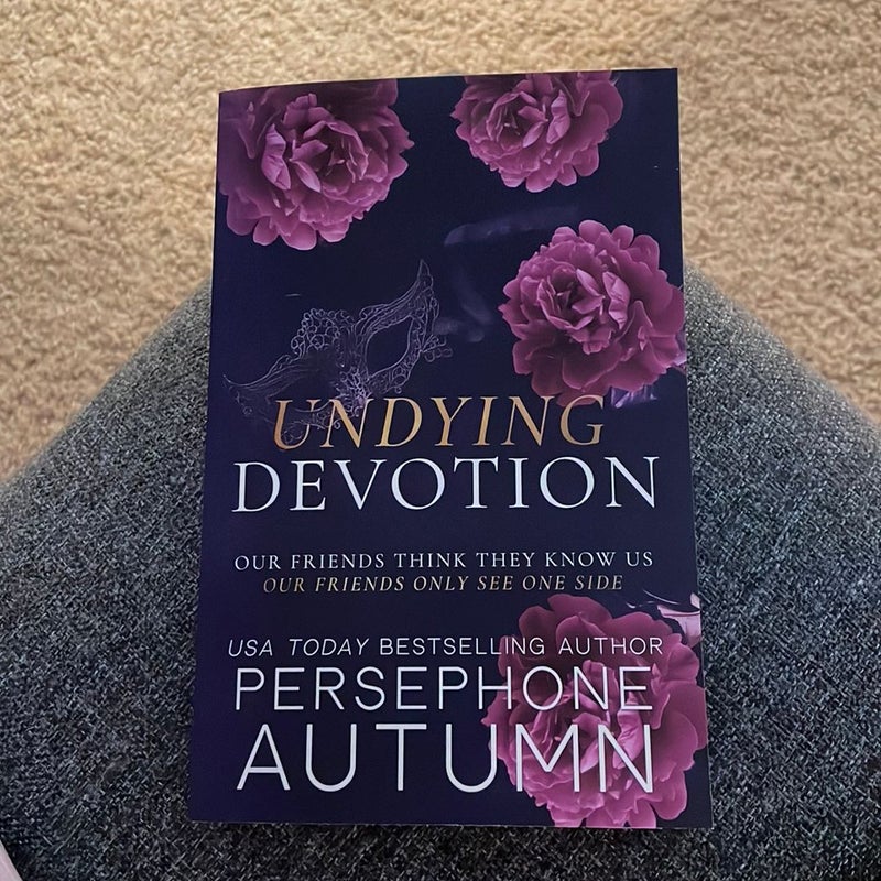 Undying Devotion (Hello Lovely exclusive with bookplate) 