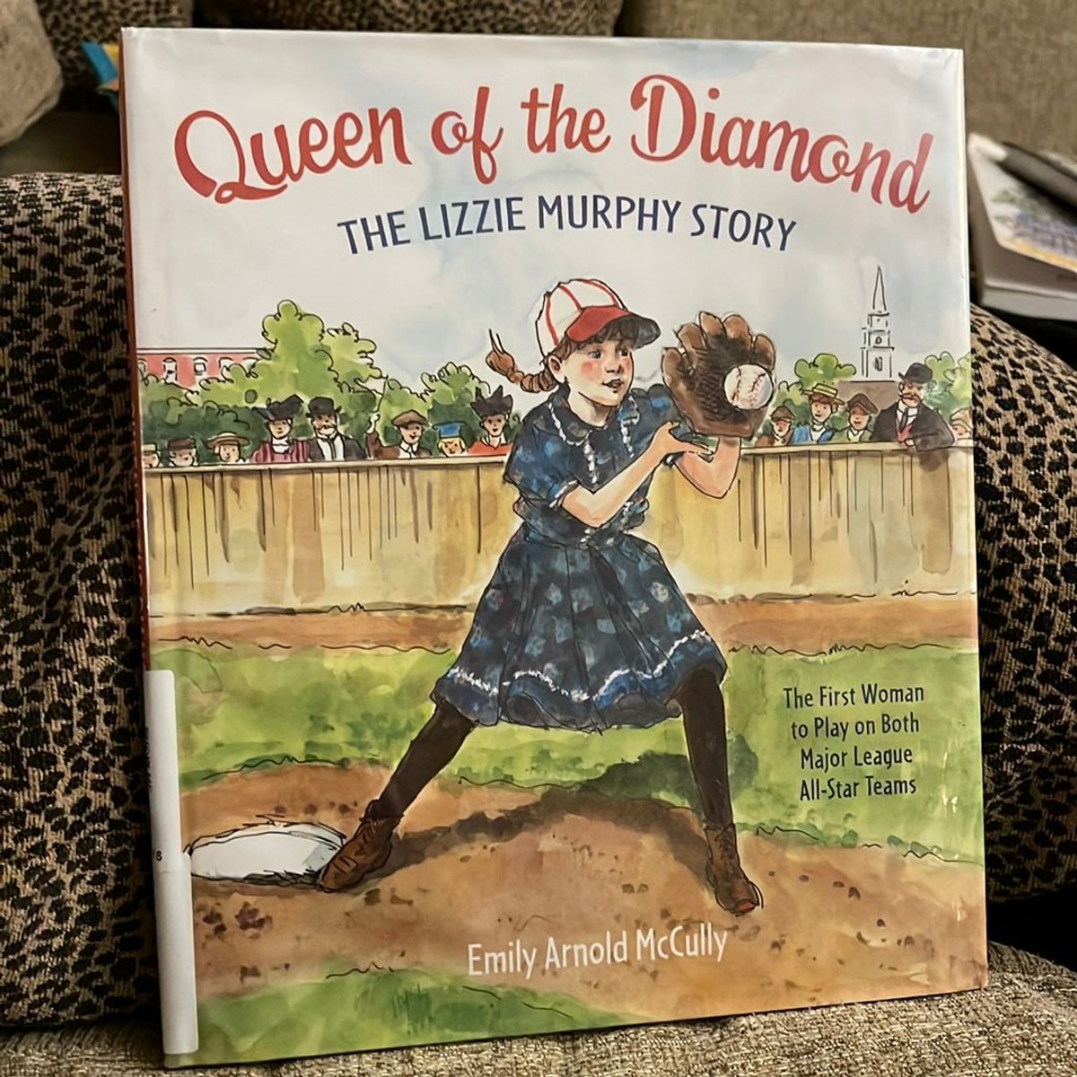 Queen of the Diamond by Emily Arnold McCully, Hardcover | Pangobooks