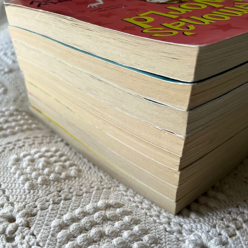 Beverly Cleary 8 book BUNDLE