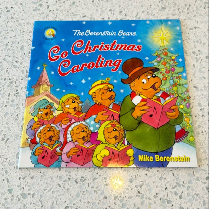 The Berenstain Bears Go Christmas Caroling 