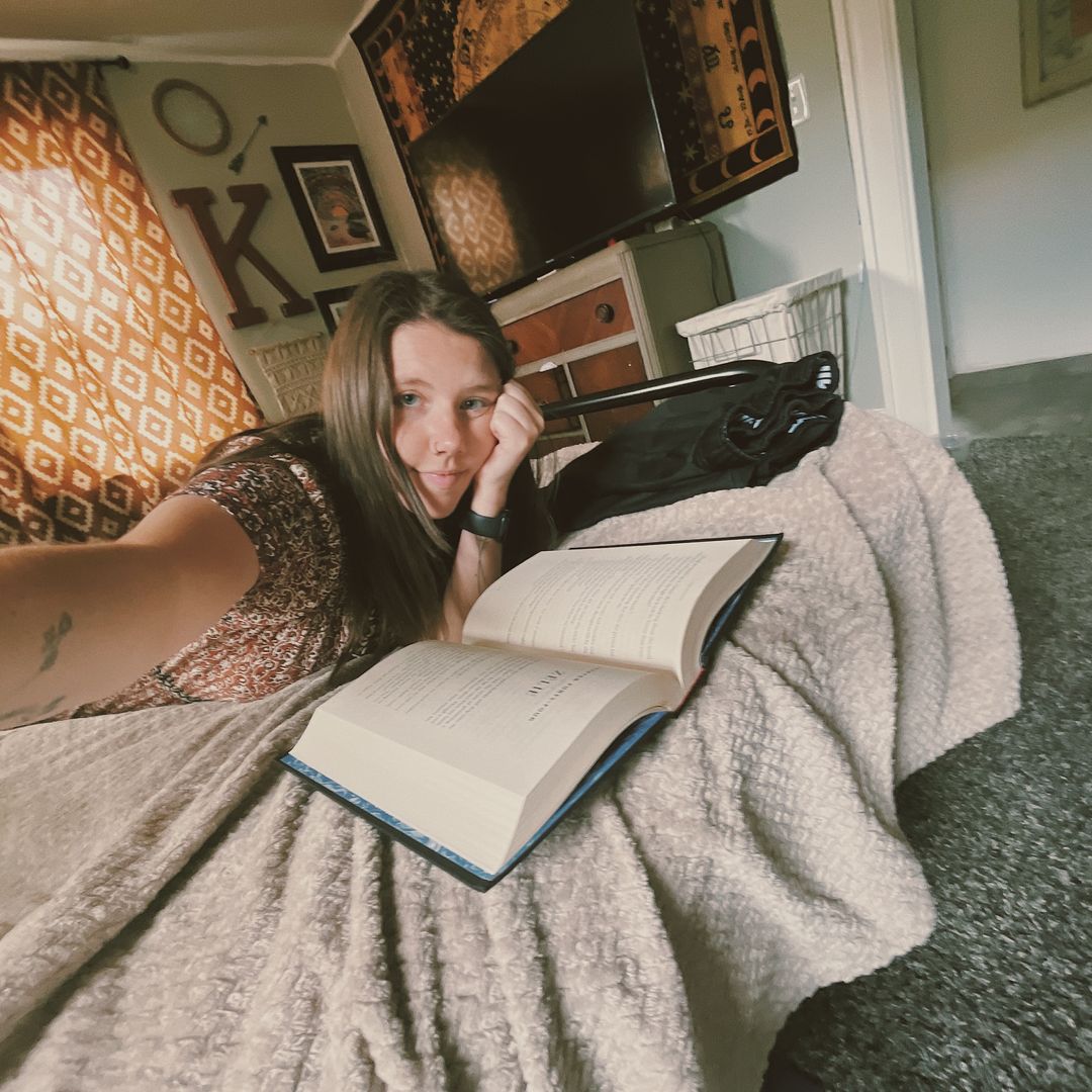 Kylee - themoodylibrary
