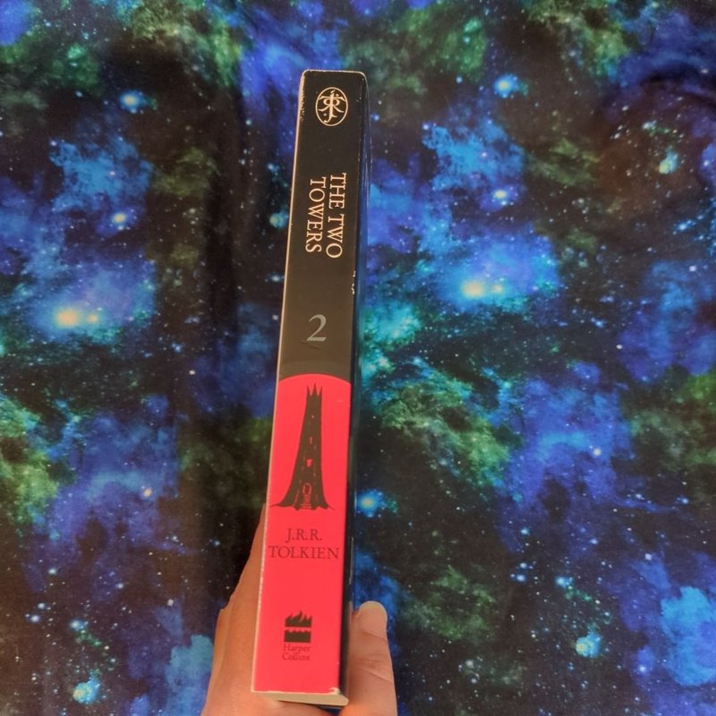 The Two Towers (the Lord of the Rings, Book 2)